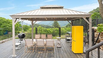 Gapyeong Dongban84 Glamping&pool Villa