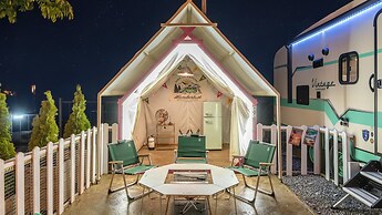 Gapyeong Dongban84 Glamping&pool Villa