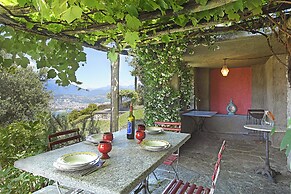 Romantic Rustico With Dependence