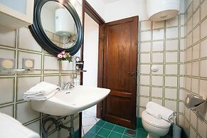 Piazzetta Trilo Mandala