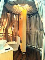 Castle Glamp by Auroras Resorts