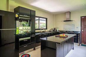 Stunning 5BR Sea View Villa - KBR22