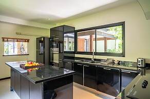 Stunning 5BR Sea View Villa - KBR22