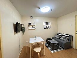 Seawind Condo 2 BR Facing Samal View