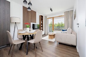 Ludwiki Apartment by Renters