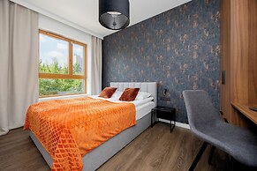 Ludwiki Apartment by Renters