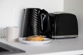 Ludwiki Apartment by Renters