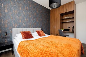 Ludwiki Apartment by Renters