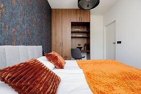 Ludwiki Apartment by Renters