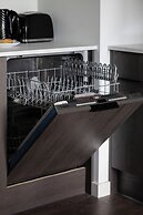 Ludwiki Apartment by Renters