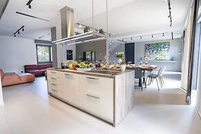 Villa Maria Paradiso 14 Emma Villas