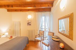 Residenza Dolce Lago