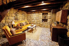 Chateau Du Comte