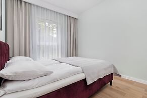 Wodna Apartment Łodź by Renters