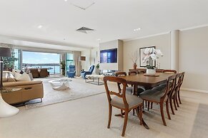 Princes Wharf Apartments by Urban Rest