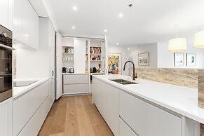 Princes Wharf Apartments by Urban Rest