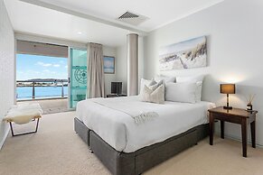 Princes Wharf Apartments by Urban Rest