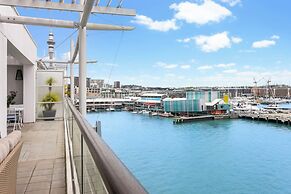 Princes Wharf Apartments by Urban Rest