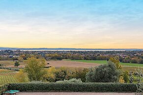 Poggio Picedo P1-32 by Wonderful Italy