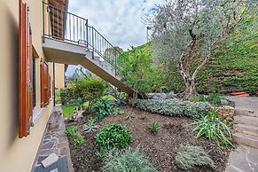 Poggio Picedo P1-32 by Wonderful Italy