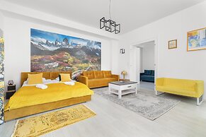 Yellow Apartment in Bytom by Renters