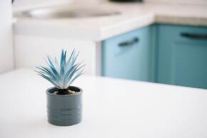 Deluxe Studio Apartment with Sea view