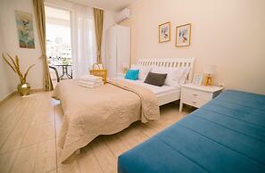 Deluxe Studio Apartment with Sea view