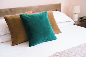 Deluxe Studio Apartment with Sea view