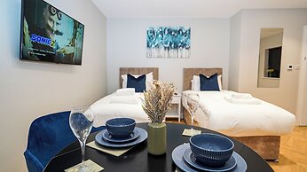 Wisteria F2 - single beds