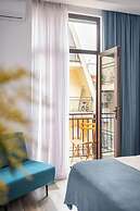 Mariinsky Boutique Hotel