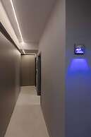 Well-designed apartment by the Acropolis