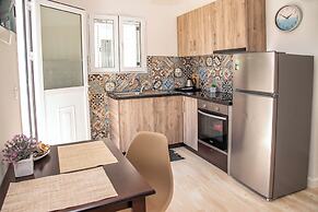 Antonia's Apartments