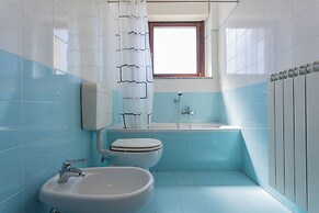 Bright Apartment near Parco Dora