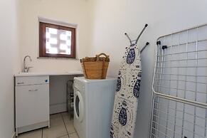 Bright Apartment near Parco Dora