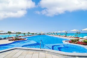 Address  Beach Resort Marassi