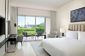 Address  Beach Resort Marassi