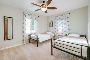 Large Yard & Patio: Historic District Home in Mesa