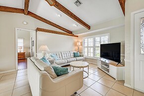 Port Charlotte Home w/ Heated Pool: 3 Mi to Harbor