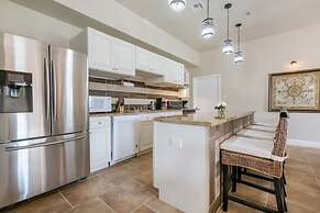 Brand New Elegance and Vibrancy in NOLA