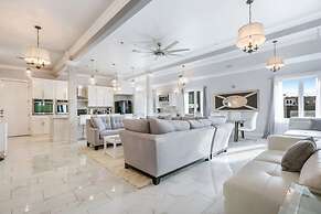 Brand New Elegance and Vibrancy in NOLA