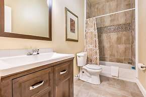 Brand New Elegance and Vibrancy in NOLA