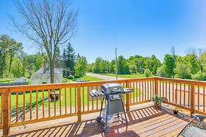 10 Mi to Lake Superior: Eben Junction Townhome!