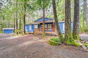Access to Lake Cushman: Forested Hoodsport Home!
