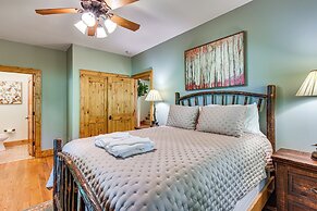 Luxe Trillium Home w/ Fire Pit, 5 Mi to Cashiers