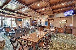 Toccoa Condo on Golf Course w/ Patio & Grill