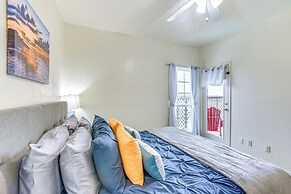 East End Galveston Condo w/ Pool, 1 Mi to Beach!