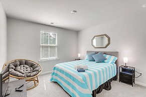 Patio & Backyard: Spacious Home in Moncks Corner