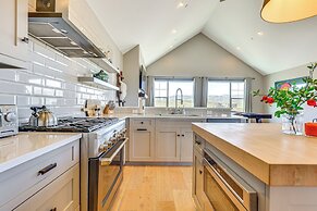 Hot Tub & Mtn Views: Townhome in Granby!