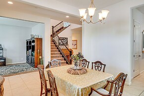 Rio Bravo Country Club Home in Bakersfield w/ Pool