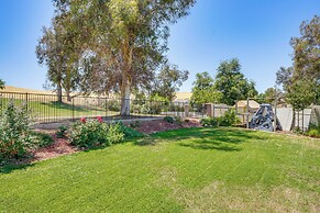 Rio Bravo Country Club Home in Bakersfield w/ Pool